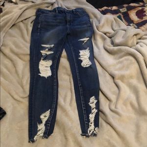 American Eagle Jeans!!